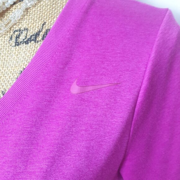 Nike Womens Athletic V-Neck Tee Med Magenta Pink Dri-Fit Run Sporty Athleisure - Picture 6 of 7